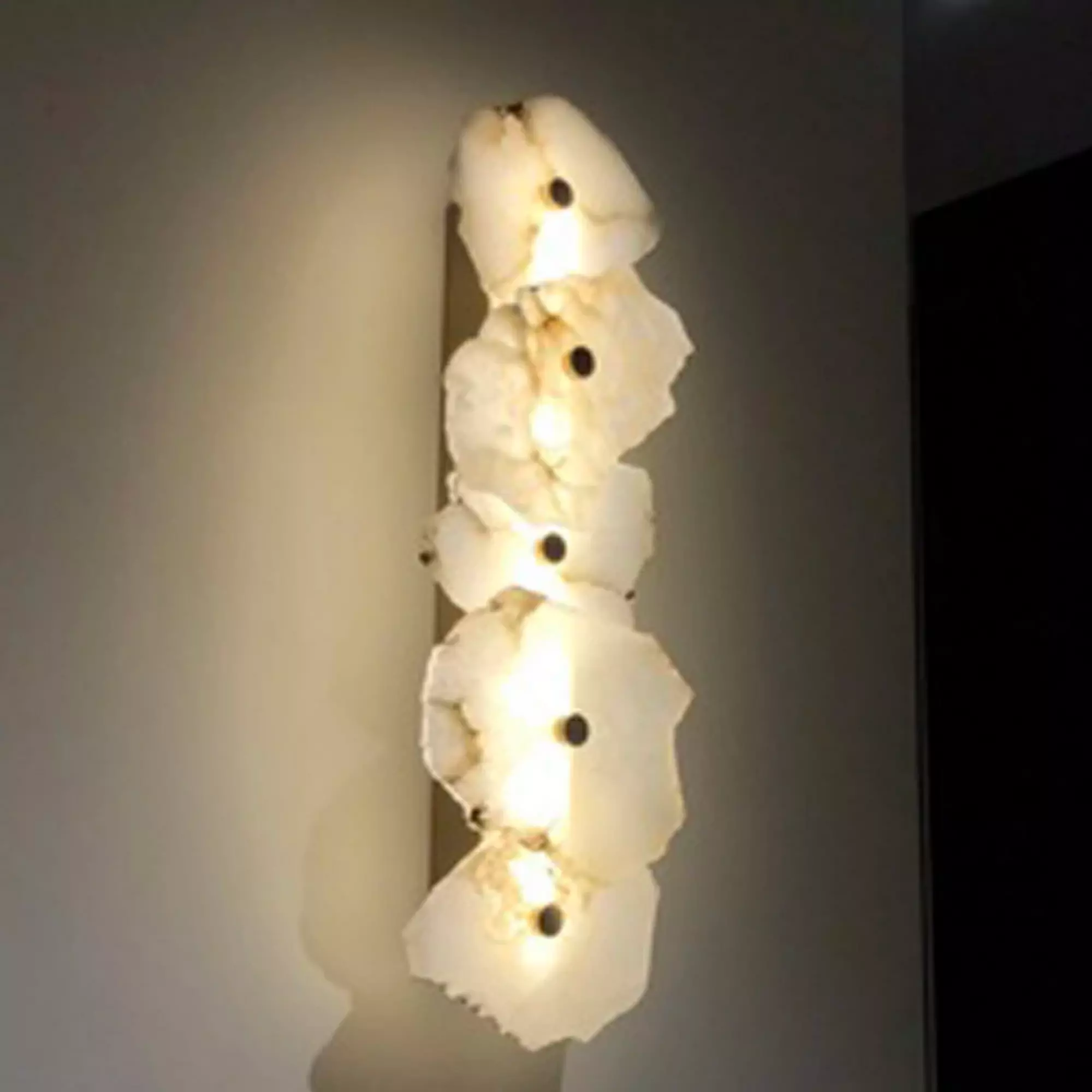 PETRA SCONCE - Image 2