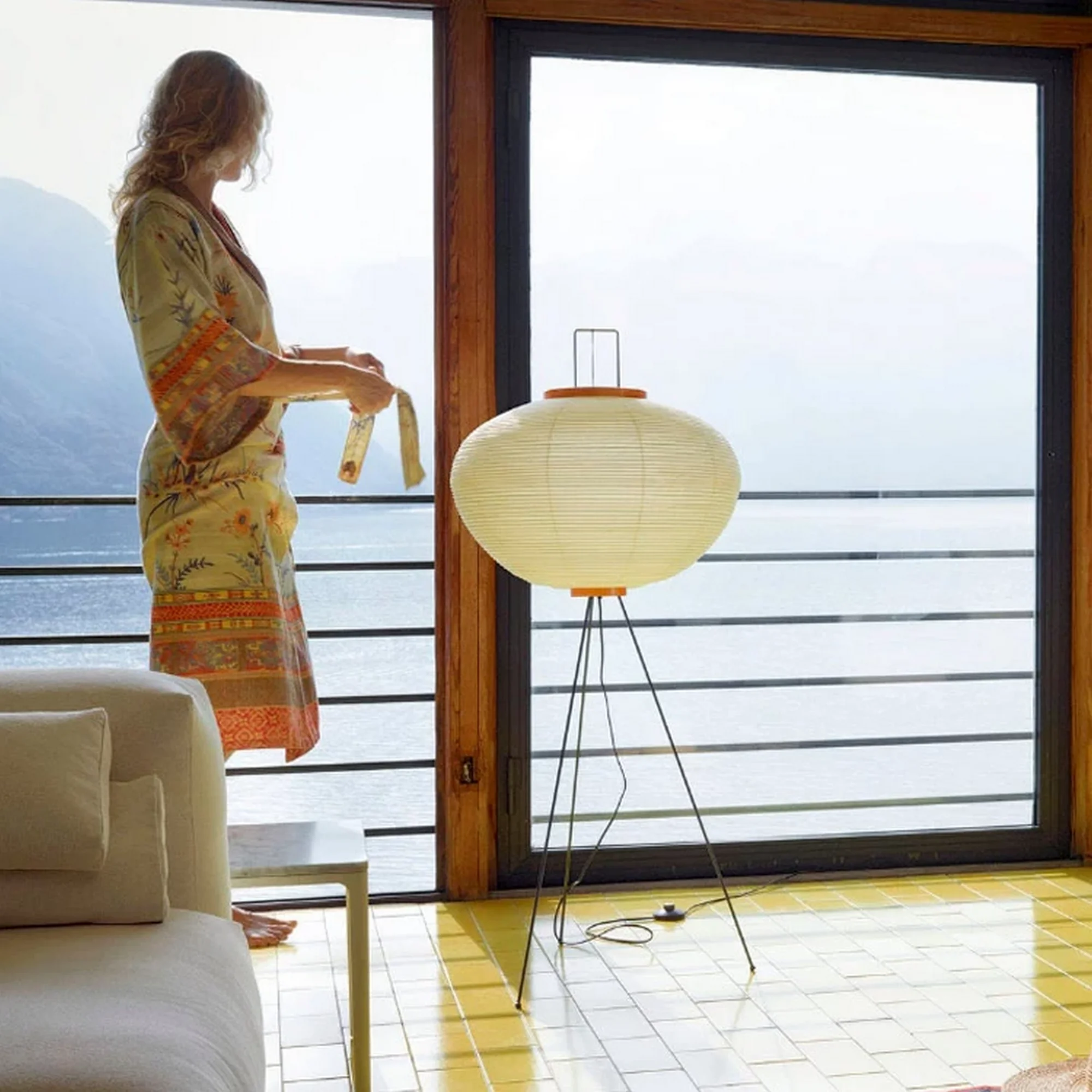Akari Paper 10A Floor Lamp - Image 2