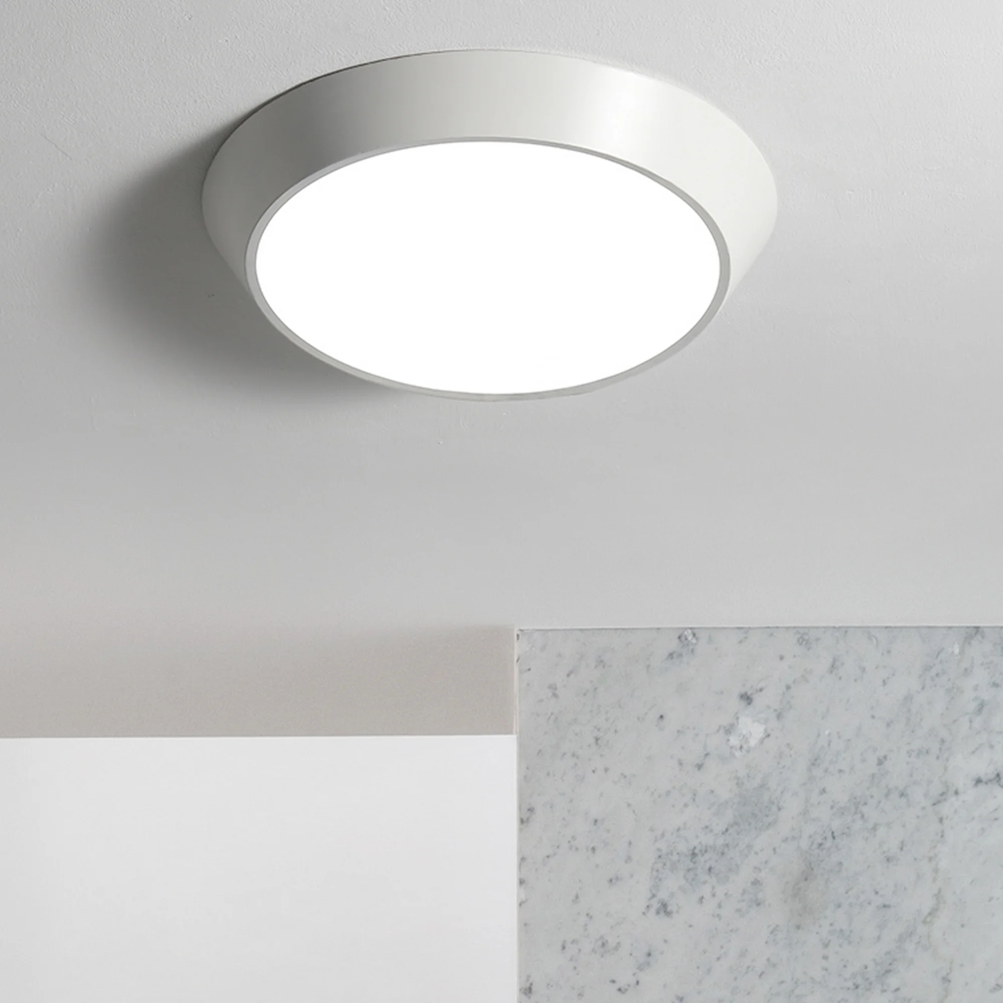 Art Design Geometrical Round Shape Lamp - Image 4