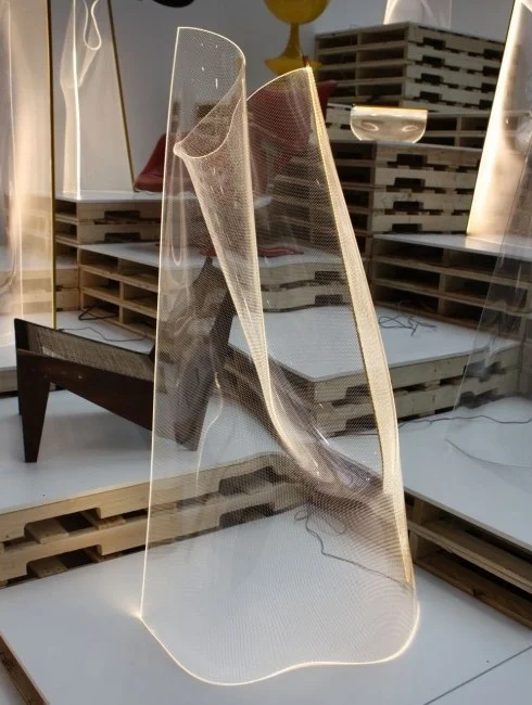 Gweilo Han Floor Lamp - Image 4