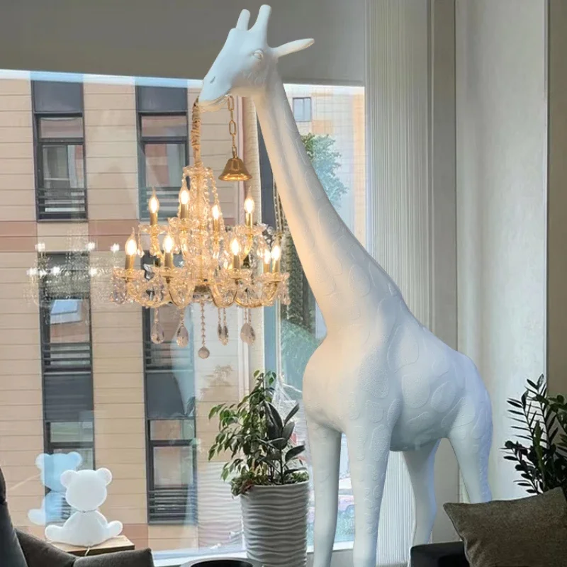 Giraffe in Love Floor Lamp - Image 3