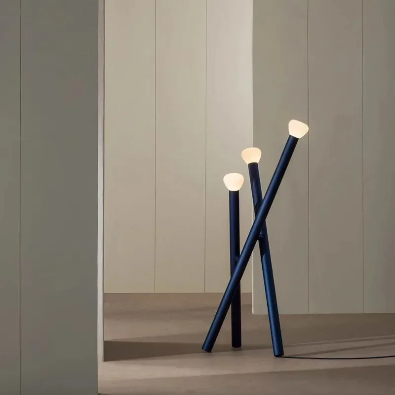 Parc 05 Floor Lamp - Image 2