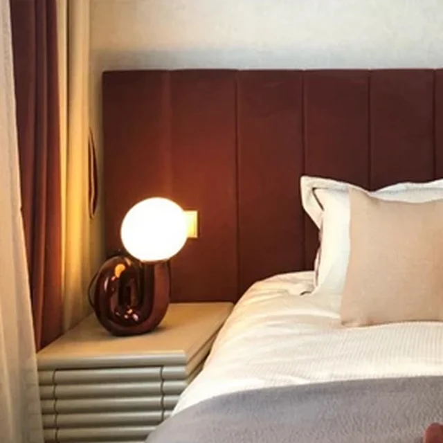 Neotenic Table Lamp - Image 4