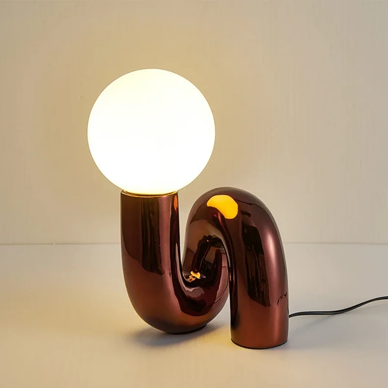 Neotenic Table Lamp - Image 14