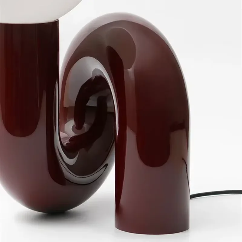 Neotenic Table Lamp - Image 18