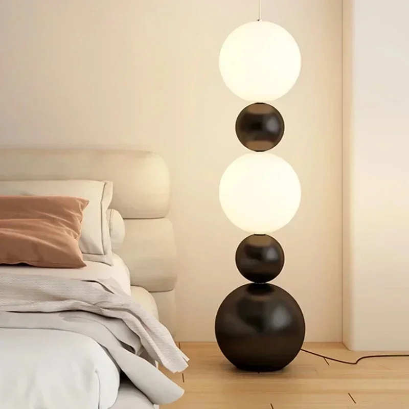 Tama Lampa Floor Lamp - Image 8
